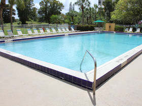 La Quinta Inn & Suites by Wyndham Coral Springs University Drive