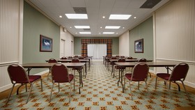 PaddleTail Waterfront Lodge Trademark Collection by Wyndham