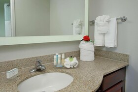 Homewood Suites by Hilton Fort Lauderdale Airport-Cruise Port