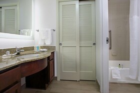 Homewood Suites by Hilton Fort Lauderdale Airport-Cruise Port