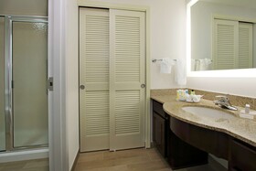 Homewood Suites by Hilton Fort Lauderdale Airport-Cruise Port