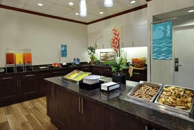 Homewood Suites by Hilton Fort Lauderdale Airport-Cruise Port