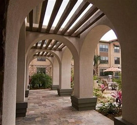 Bella Piazza
