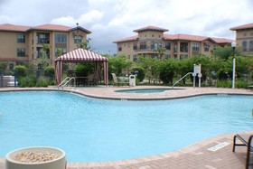 Bella Piazza