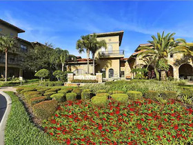 Bella Piazza