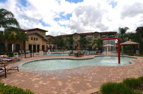 Bella Piazza
