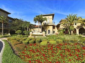 Bella Piazza