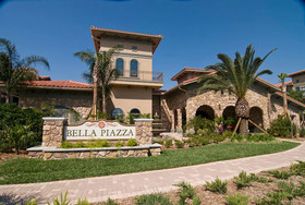 Bella Piazza