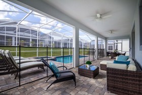 Champions Gate by iHome Resort