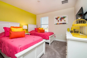 Champions Gate by iHome Resort