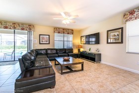 Champions Gate by iHome Resort