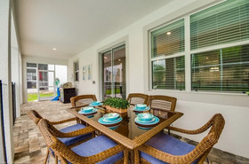 Champions Gate by iHome Resort