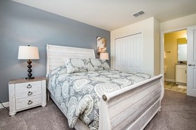 Champions Gate by iHome Resort