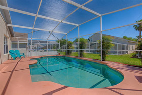 Hampton Lakes