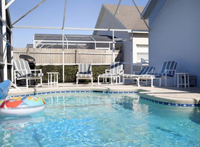 Hampton Lakes