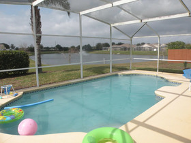 Hampton Lakes