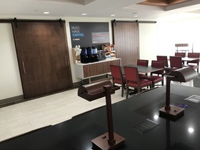 Holiday Inn Express & Suites Orlando South-Davenport