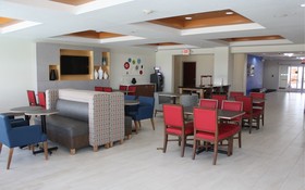 Holiday Inn Express & Suites Orlando South-Davenport