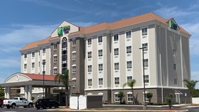 Holiday Inn Express & Suites Orlando South-Davenport