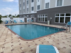 Holiday Inn Express & Suites Orlando South-Davenport
