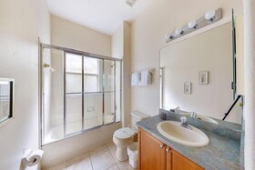 Jagjits Tuscan Hills Vacation Home