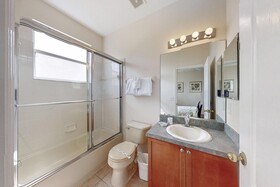 Jagjits Tuscan Hills Vacation Home