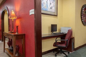 Ramada by Wyndham Davenport Orlando South
