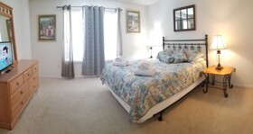 The Manors South at Westridge