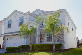 Villa Fantasy  Maidstone by Fairytale Vacation Rental