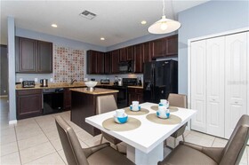 Villa Mayfield 4352 Acorn by Fairytale VR
