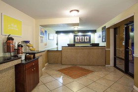 Days Inn by Wyndham Daytona Beach Speedway