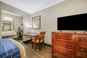 Days Inn by Wyndham Daytona Beach Speedway