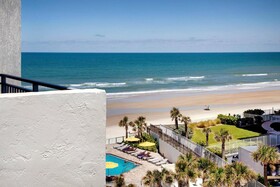 Delta Hotels Daytona Beach Oceanfront