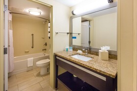 Hampton Inn Daytona Beach/Beachfront