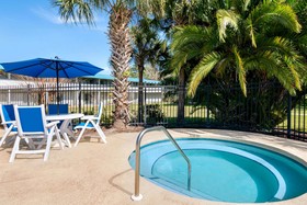 Baymont by Wyndham Daytona Beach/Intl Speedway