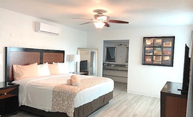 Mick's Beach Hideaway