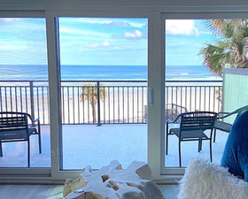 Mick's Beach Hideaway