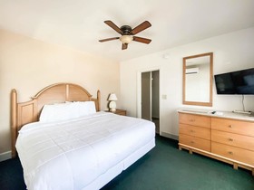 Ocean Court Beachfront Hotel