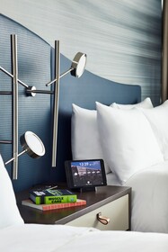 The Daytona, Autograph Collection