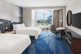 The Daytona, Autograph Collection