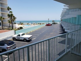 The Seascape Inn