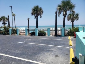 The Seascape Inn