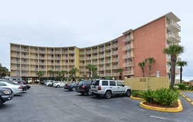RUSHHH Daytona Beach, Tapestry Collection by Hilton