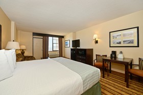 RUSHHH Daytona Beach, Tapestry Collection by Hilton