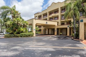 Boca Suites Deerfield Beach