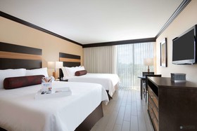 Wyndham Deerfield Beach Resort