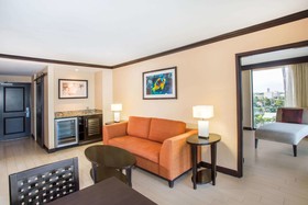 Wyndham Deerfield Beach Resort