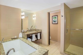 Wyndham Deerfield Beach Resort