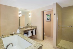 Wyndham Deerfield Beach Resort