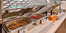 Holiday Inn Express & Suites Deland South